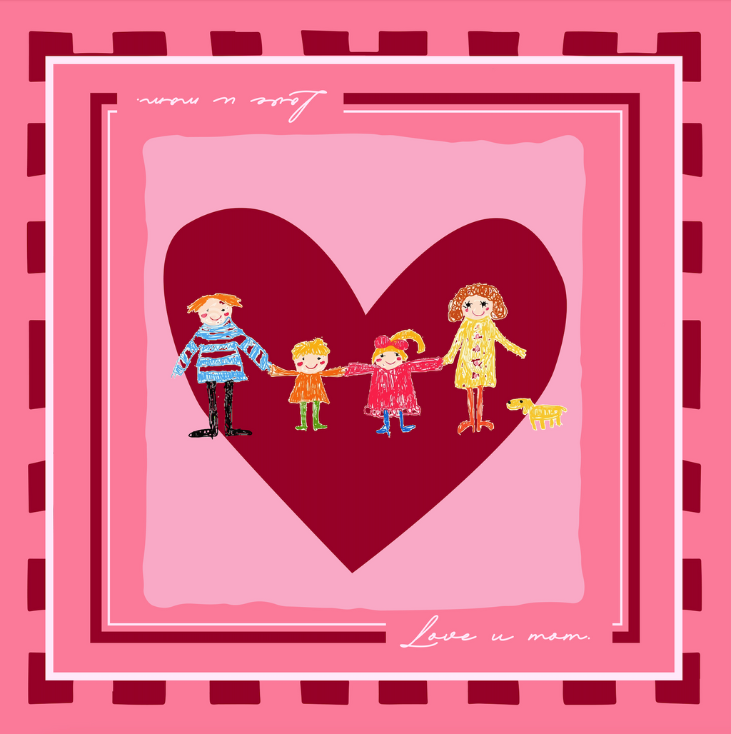Détail du motif cœur avec illustration familiale sur un foulard en soie rose, symbole d’amour